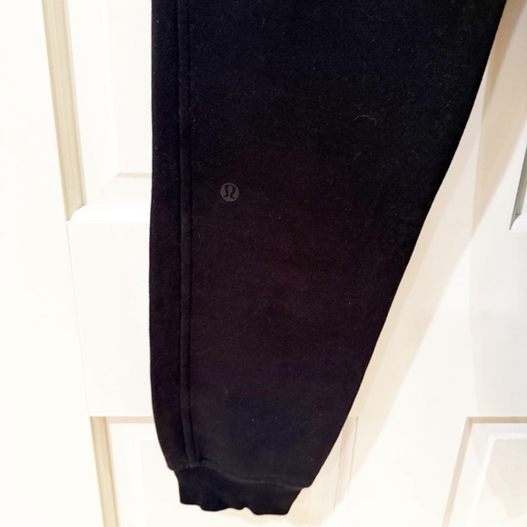 Lululemon Scuba High-Rise Jogger 2 Fleece 28" - Picture 10 of 11